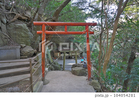 【八王子神社 (洲本城跡)】 兵庫県洲本市小路谷 【八王子神社 (洲本城跡)】 兵庫県洲本市小路谷 104054281