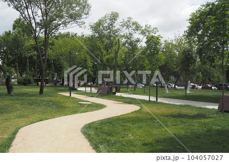 city parks with walkaway at early morning city parks with walkaway at early morning 104057027