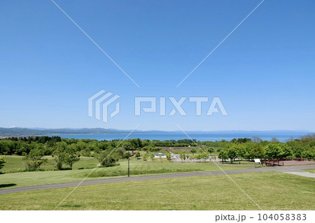 八雲PAから見た噴火湾の景色 2023年5月撮影 八雲PAから見た噴火湾の景色 2023年5月撮影 104058383