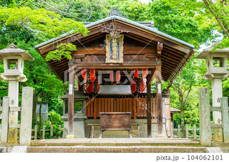 京都市左京区の竹中稲荷神社 中殿 京都市左京区の竹中稲荷神社 中殿 104062101