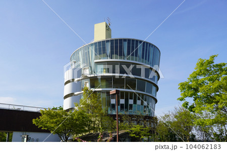 水辺に建つビュー福島潟(新潟県新潟市) 水辺に建つビュー福島潟(新潟県新潟市) 104062183