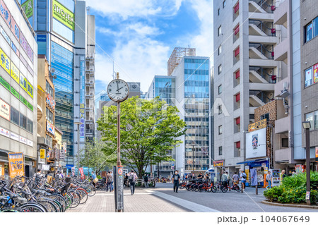 東京都千代田区の都市風景 秋葉原 東京都千代田区の都市風景 秋葉原 104067649