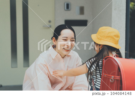 8 years old 104084148