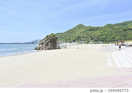 稲佐の浜（島根県出雲市）　 104086773
