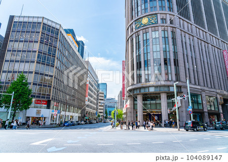 【東京都】歴史ある格調高い建物が並ぶ日本橋 【東京都】歴史ある格調高い建物が並ぶ日本橋 104089147