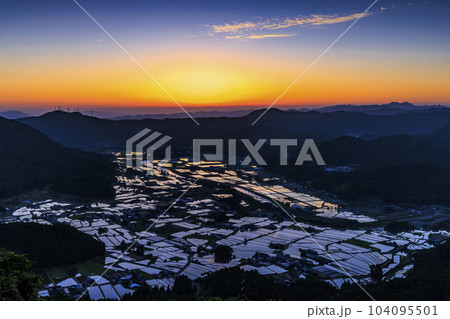 伐株山からの玖珠盆地 104095501