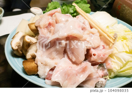 ふぐちり鍋の材料 104098035