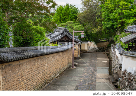東大寺二月堂裏参道 東大寺二月堂裏参道 104098647
