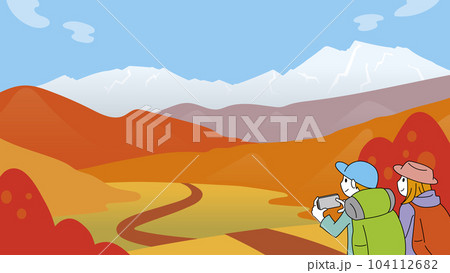 紅葉した山並みと若い男女の登山者　秋の風景(16:9) 104112682
