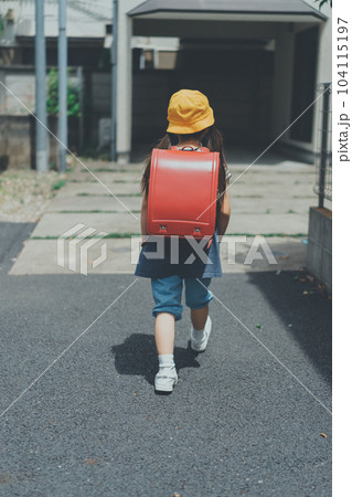 8 years old 104115197