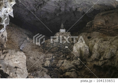 秋芳洞　冒険コースの石像 104133651