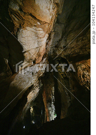 秋芳洞　龍の抜穴 104134247