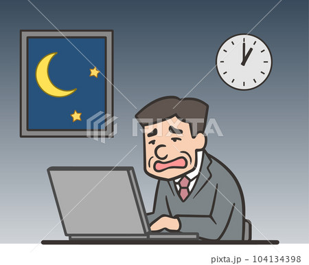 パソコンで仕事を行い深夜まで残業するスーツを着た会社員の男性 パソコンで仕事を行い深夜まで残業するスーツを着た会社員の男性 104134398