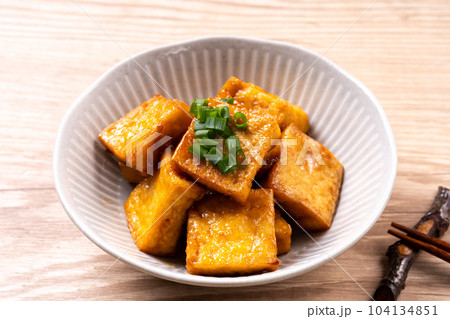 厚揚げの甘辛マヨ炒め 厚揚げの甘辛マヨ炒め 104134851