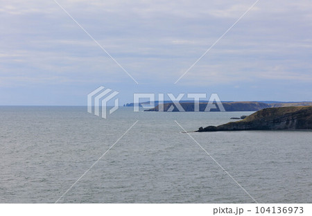 霧多布岬から眺める風景「秋の北海道」 104136973