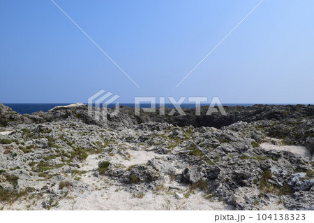 沖縄の石垣島で離島巡り 104138323