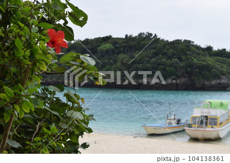 沖縄の石垣島で離島巡り 沖縄の石垣島で離島巡り 104138361