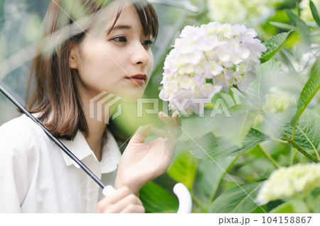 女性ポートレート 104158867