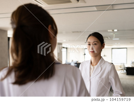Image photo Image photo 104159719