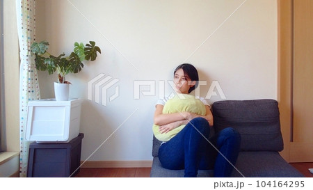 ほんの少しメランコリー 104164295