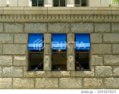 神戸旧居留地の街並み (商船三井ビルディング) 104167825