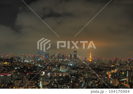 東京タワーと夜景 東京タワーと夜景 104170984