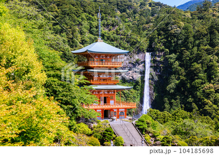 世界遺産那智の滝 和歌山県那智勝浦町那智山 世界遺産那智の滝 和歌山県那智勝浦町那智山 104185698