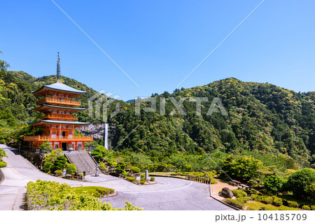 世界遺産那智の滝　和歌山県那智勝浦町那智山 104185709
