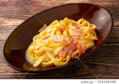 カルボナーラ カルボナーラ 104186086