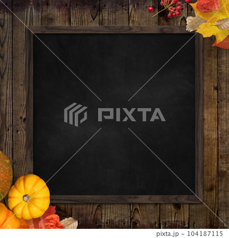 秋のフレーム素材 104187115