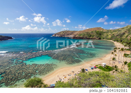 ハワイの絶景【ハナウマ湾】 104192081