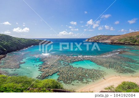 ハワイの絶景【ハナウマ湾】 ハワイの絶景【ハナウマ湾】 104192084