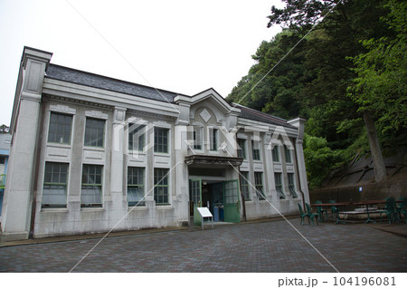 アジサイが見頃の足羽山 104196081