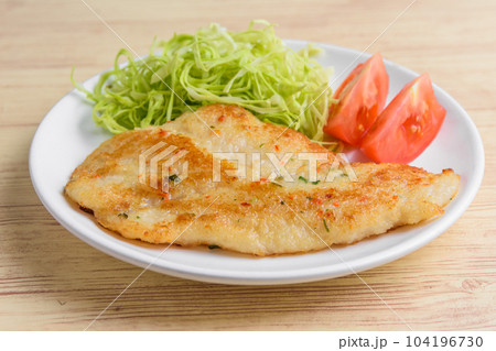 白身魚の香草焼き 白身魚の香草焼き 104196730