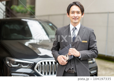 自動車 カーディーラー EV 自動車 カーディーラー EV 104197335