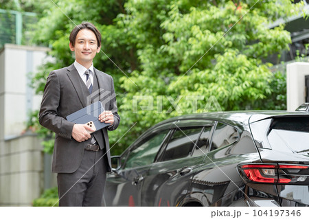 自動車 カーディーラー EV 自動車 カーディーラー EV 104197346