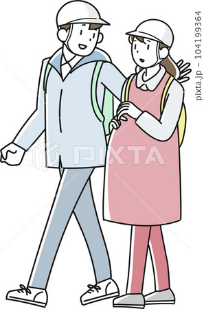 災害時に避難する妊婦と支援する男性 104199364
