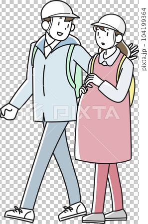 災害時に避難する妊婦と支援する男性 104199364
