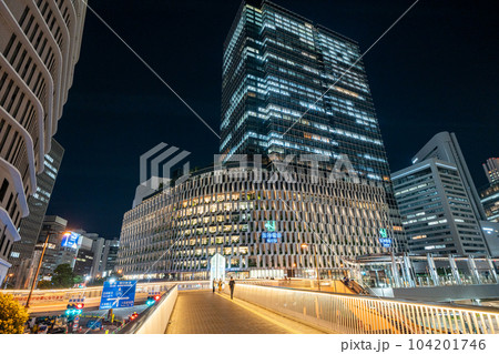 【大阪】阪神梅田本店周辺の夜景【都市風景】 104201746