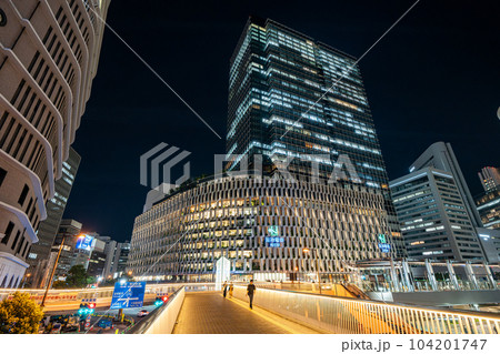 【大阪】阪神梅田本店周辺の夜景【都市風景】 104201747