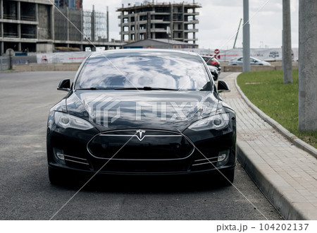 Tesla Model S 90D 104202137