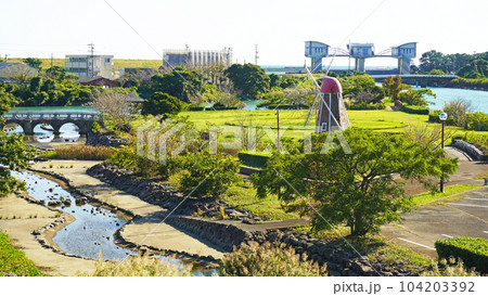 静岡県榛原郡吉田町の風景(湯日川親水公園) 静岡県榛原郡吉田町の風景(湯日川親水公園) 104203392