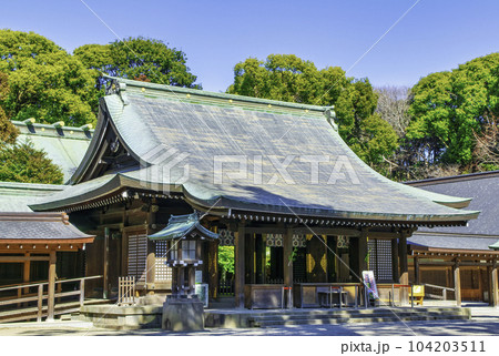 埼玉県・さいたま市　武蔵一宮氷川神社　拝殿 104203511