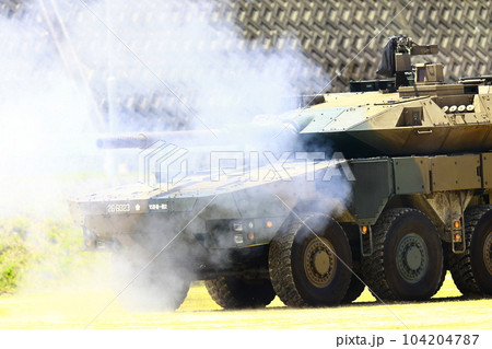 自衛隊の攻撃訓練 104204787