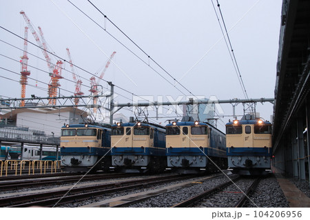 旧東京機関区に並べられたEF65形電気機関車「青い名機、再び。」撮影会にて_2023/4/15撮影 104206956