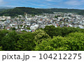 茂木城跡（桔梗山）展望台から臨む茂木町の街並み（栃木県芳賀郡茂木町） 104212275