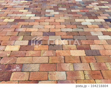 レンガの歩道 104218804