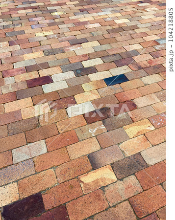 レンガの歩道 104218805