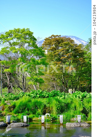 北海道真狩村にある「羊蹄山の湧き水」の風景 104219984