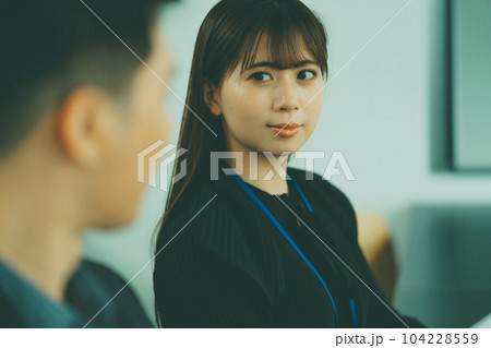 office worker 104228559